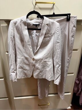 ANTONIO MELANI cream Women's Blazer and Pants Set